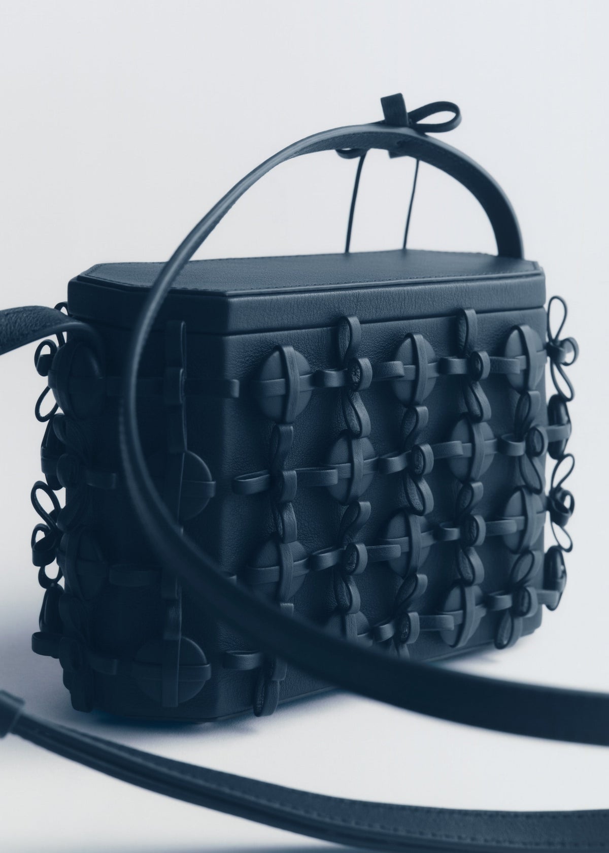 PLNE - Button Bow Box - Ink