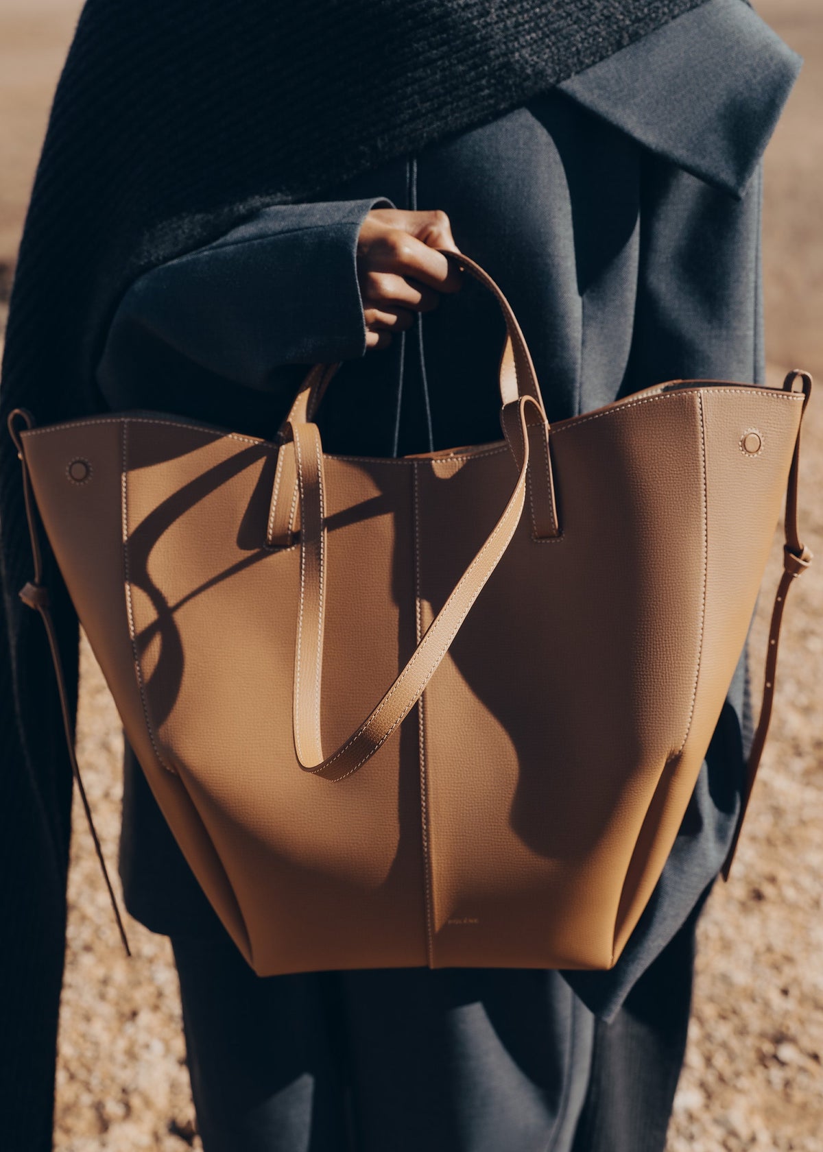PLNE - Cyme Tote - Textured Camel